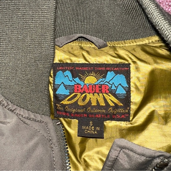 Eddie Bauer down skyline jacket size S - Picture 4 of 8